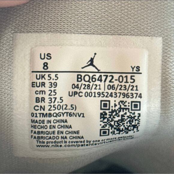 Size 8 - Wmns Air Jordan 1 Mid Grey Fog Women's Shoes - Picture 7 of 12